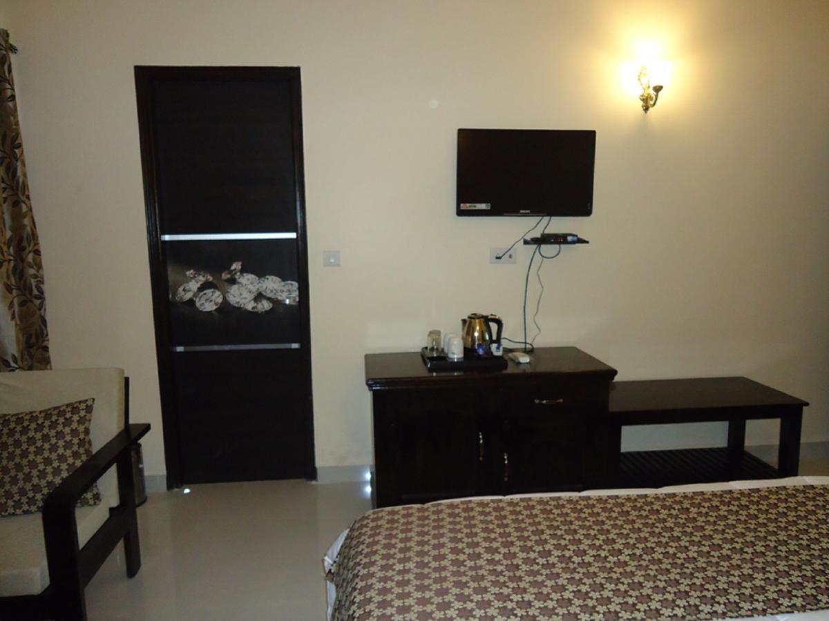 ภควตี วิลาส Hotel จ๊อดปูร์ ภายนอก รูปภาพ